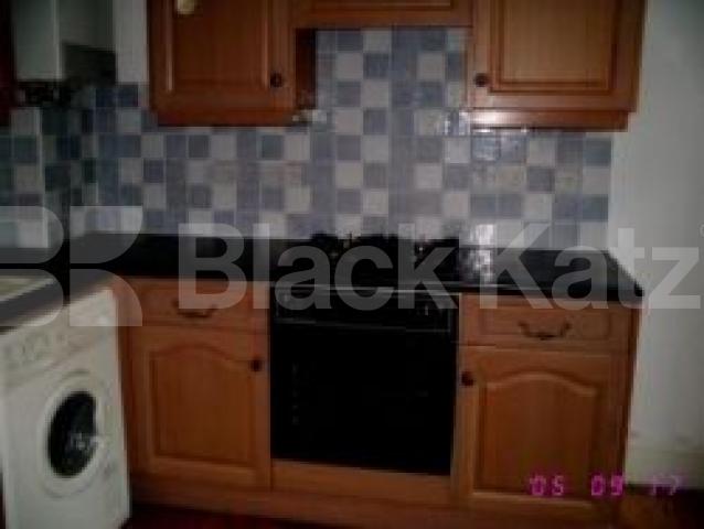 			2 Bedroom, 1 bath, 1 reception Ground Floor Maisonette			 South View Road, CROUCH END N8